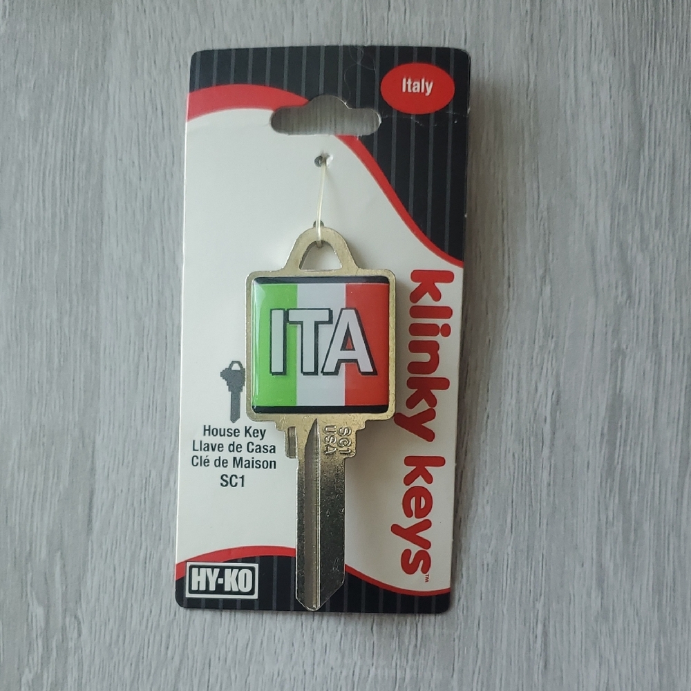 Italy Flag Key Blank
